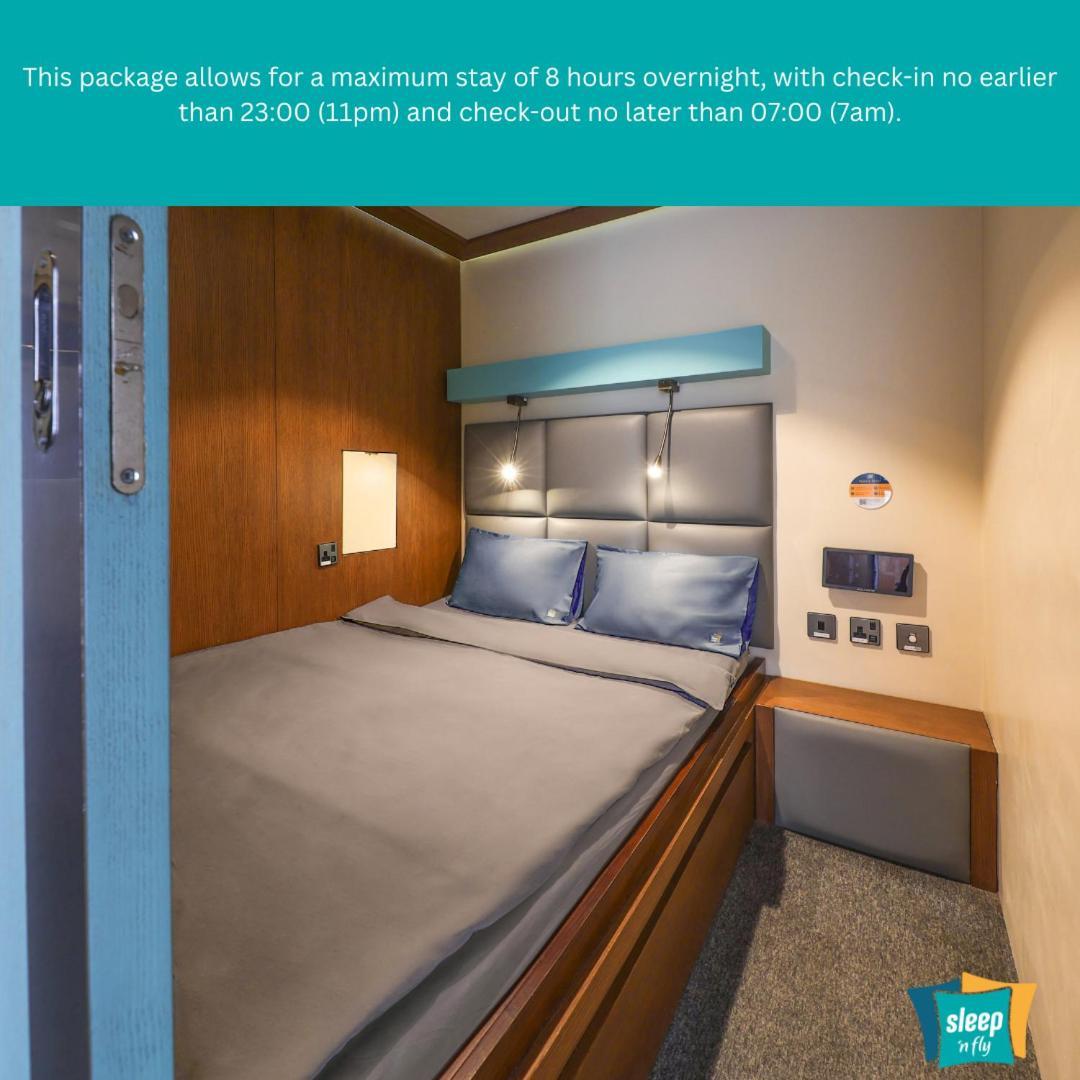 Sleep 'n Fly Sleep Lounge, South Node - Transit Only Hôtel capsule